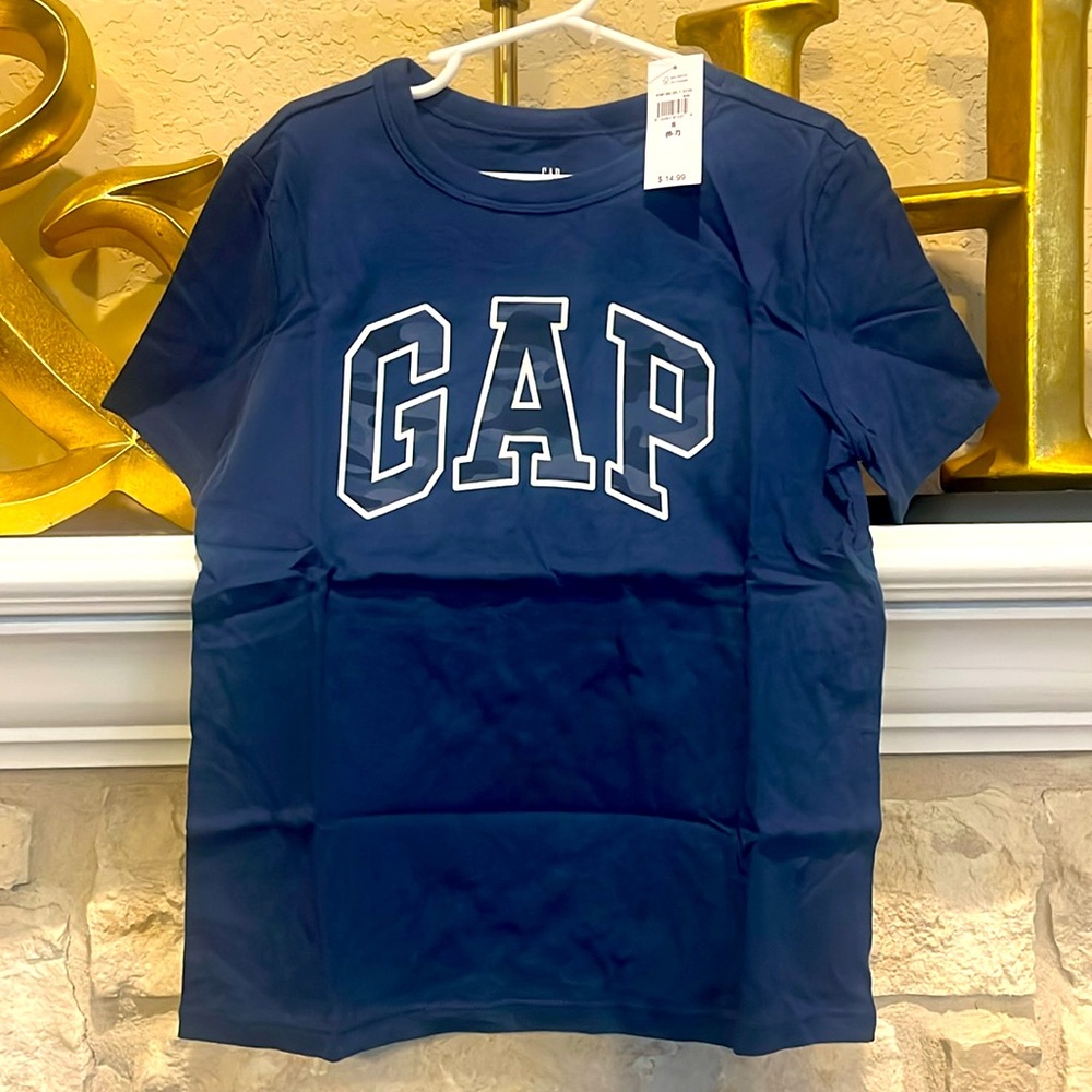 GAP KIDS navy short sleeve t-shirt Size S 6/7 NWT in plastic